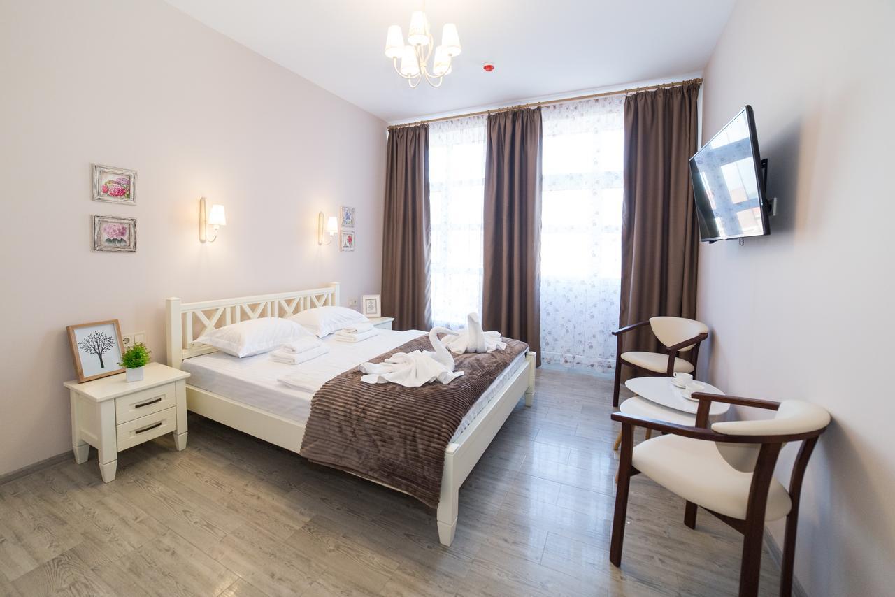 Hotel Ministerka Lake-house Kyiv